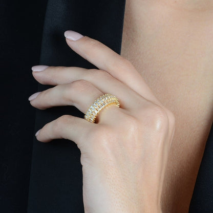 Anel Aparador Cravejado de Zircônia Banhado a Ouro18k